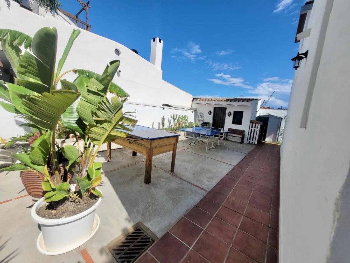 Gatu Premium Villa Lurberri Piscina Privada, 4 Dormitorios, 2 Banos, Parking , Jardines, " Preferente Mayores De 25 Anos Y Familias " In Y Barbacoa Chiclana de la Frontera Luaran gambar