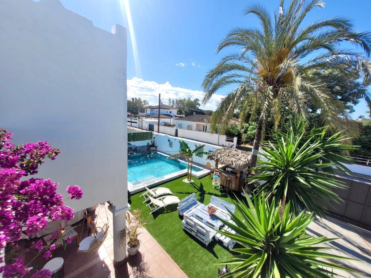 Gatu Premium Villa Lurberri Piscina Privada, 4 Dormitorios, 2 Banos, Parking , Jardines, " Preferente Mayores De 25 Anos Y Familias " In Y Barbacoa Chiclana de la Frontera Luaran gambar