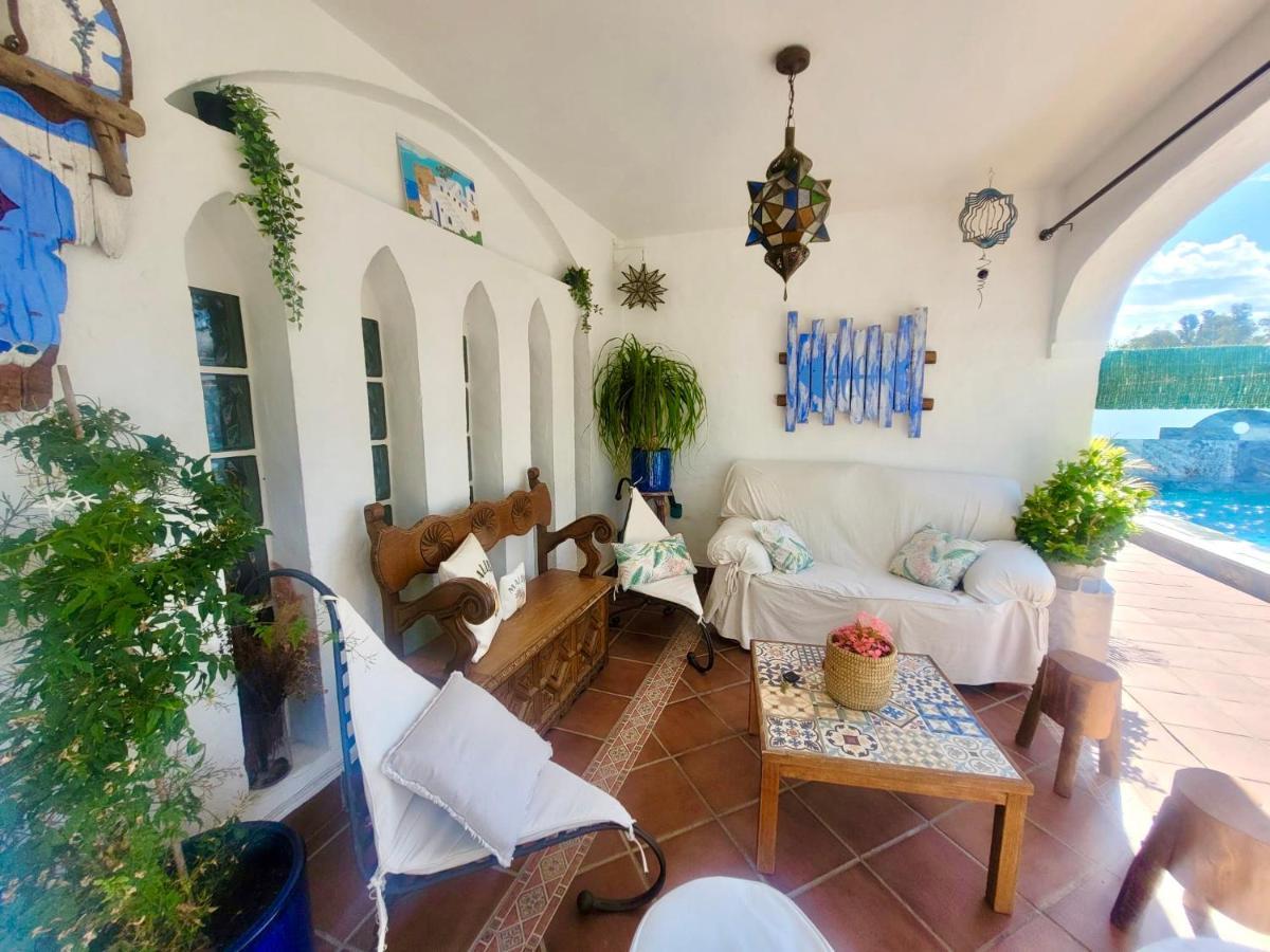 Gatu Premium Villa Lurberri Piscina Privada, 4 Dormitorios, 2 Banos, Parking , Jardines, " Preferente Mayores De 25 Anos Y Familias " In Y Barbacoa Chiclana de la Frontera Luaran gambar